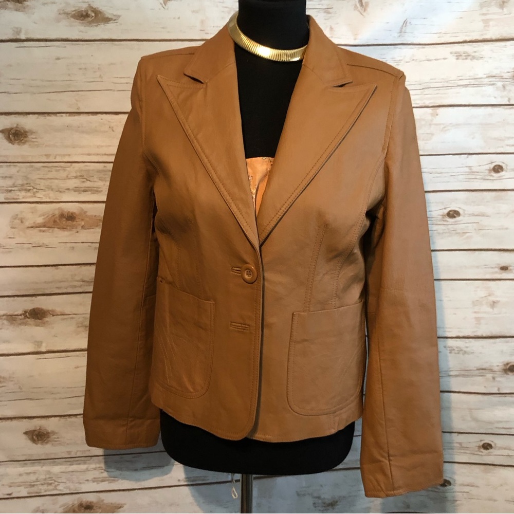 Hypo active leather jacket
